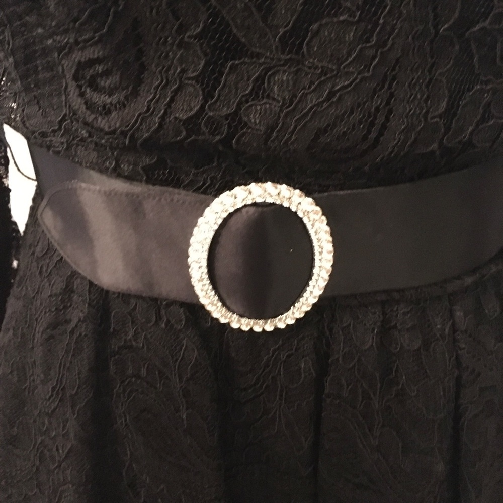 Lace Black DRESS - Picture 5 of 15